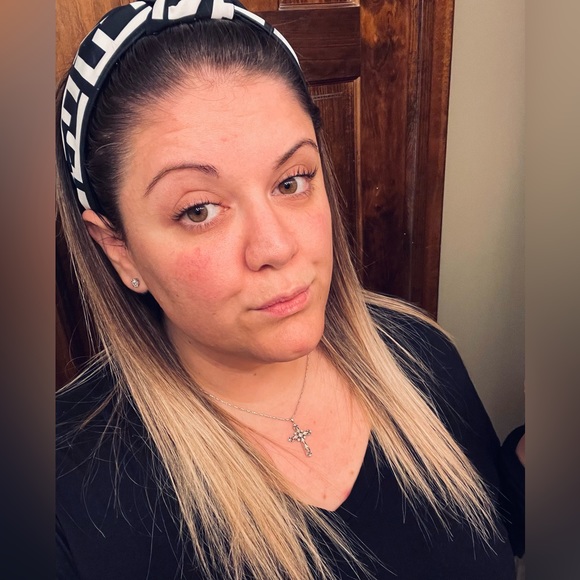 Meet your Posher, Luci - Picture 1 of 1